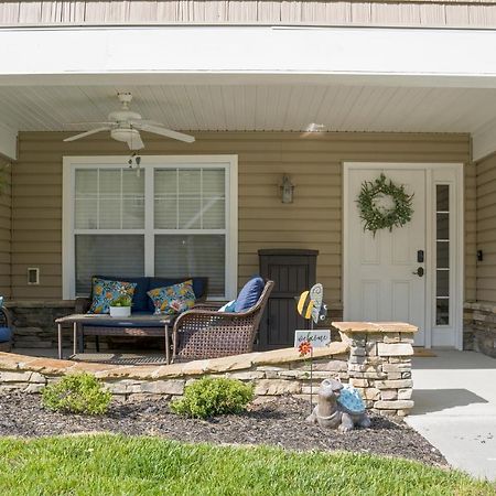 Luxe Quiet Townhouse W/Parking/Pool/By Dollywood Villa Пиджен Фордж Екстериор снимка