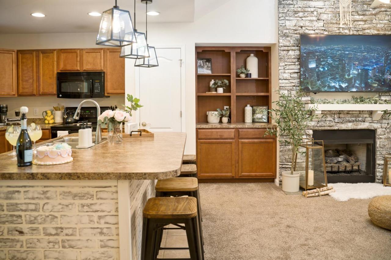 Luxe Quiet Townhouse W/Parking/Pool/By Dollywood Villa Пиджен Фордж Екстериор снимка