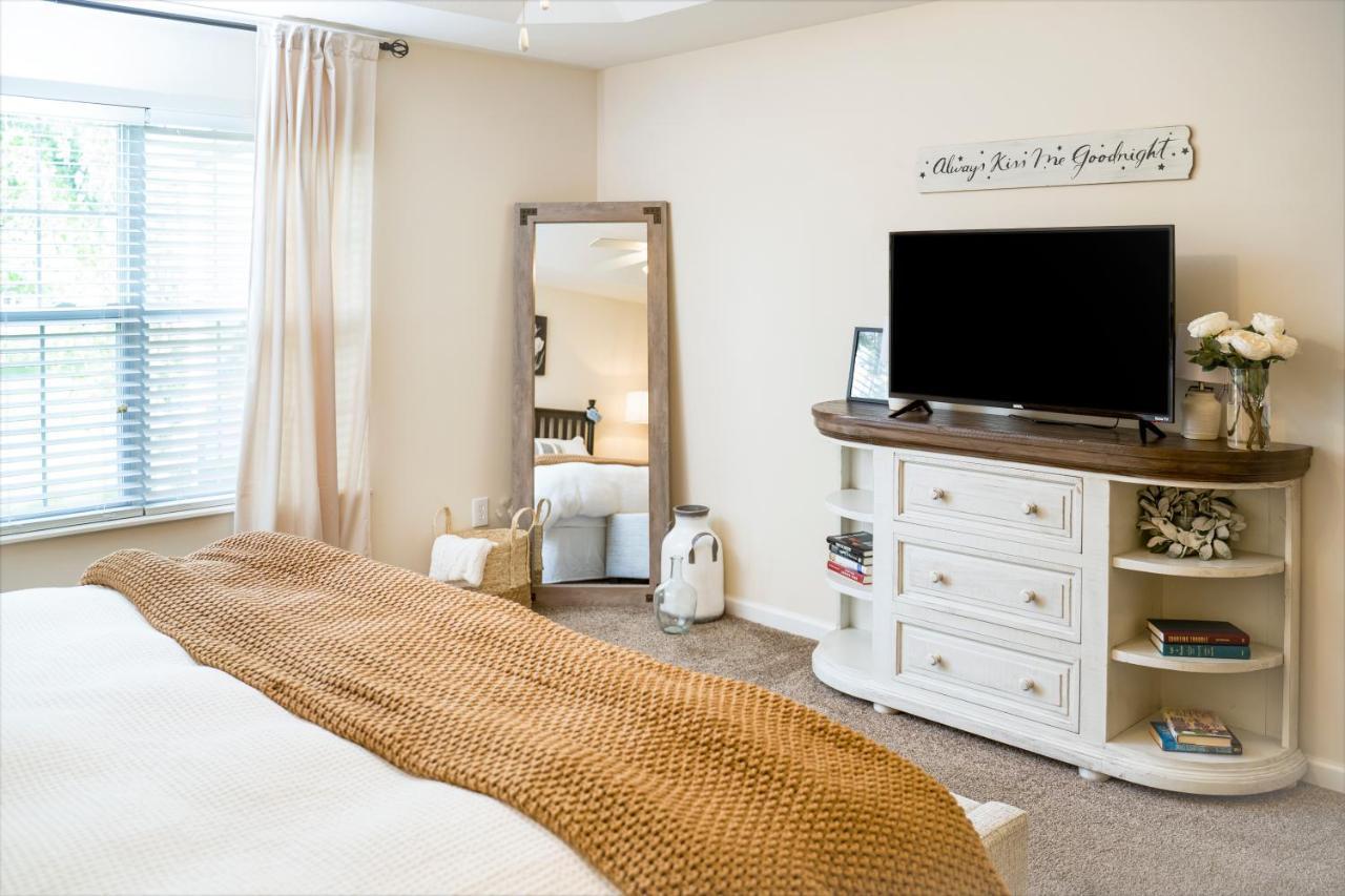 Luxe Quiet Townhouse W/Parking/Pool/By Dollywood Villa Пиджен Фордж Екстериор снимка