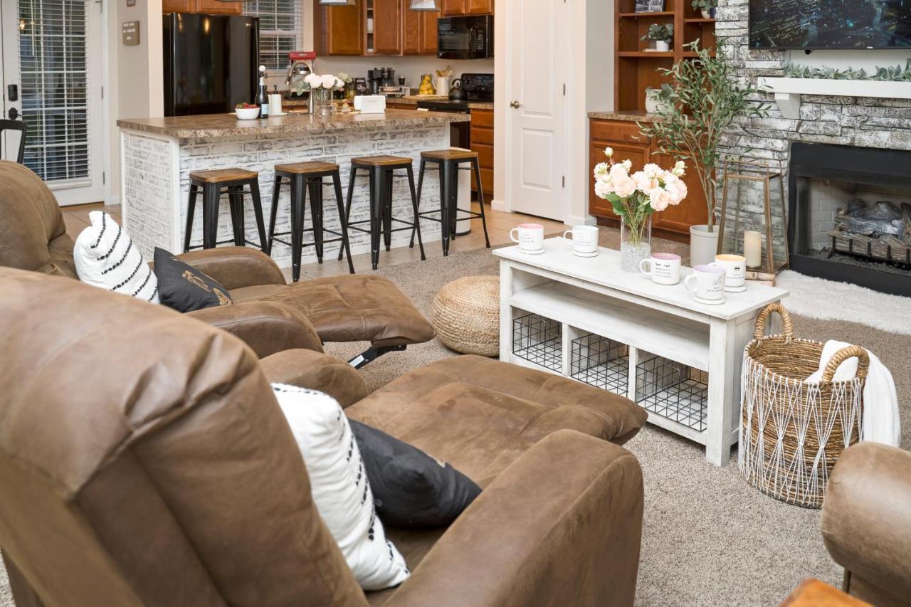 Luxe Quiet Townhouse W/Parking/Pool/By Dollywood Villa Пиджен Фордж Екстериор снимка