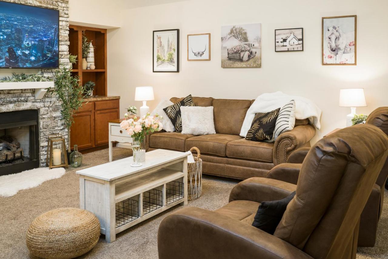 Luxe Quiet Townhouse W/Parking/Pool/By Dollywood Villa Пиджен Фордж Екстериор снимка